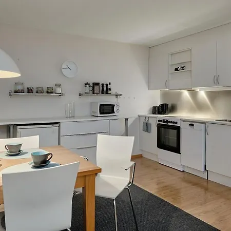 Lejlighed Authentic And Spacious In Centre *